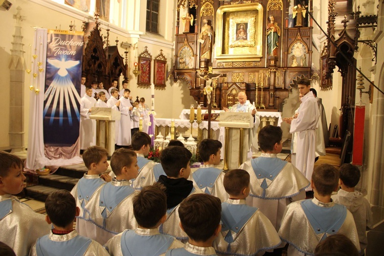 Nowi lektorzy i św. Mikołaj w Ciężkowicach