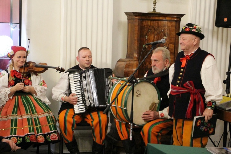 Promocja książki o łowickim folklorze muzycznym