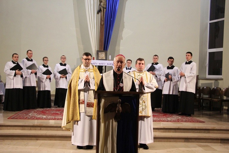 Akatyst w łowickim seminarium