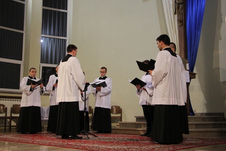 Akatyst w łowickim seminarium