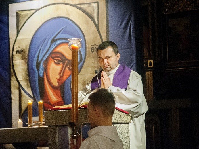 Adwentowe czuwania młodych - Szczecinek cz. 1