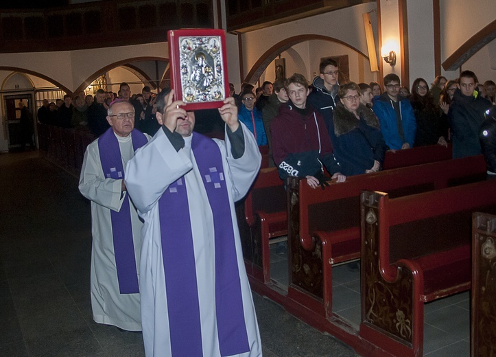 Adwentowe czuwania młodych - Szczecinek, cz. 1