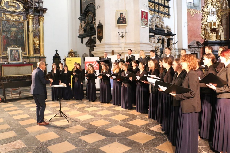 IX Krakowski Festiwal Pieśni Adwentowych i Bożonarodzeniowych