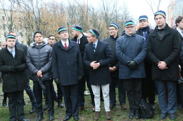 Odsłonięcie pomnika ks. Idziego Radziszewskiego