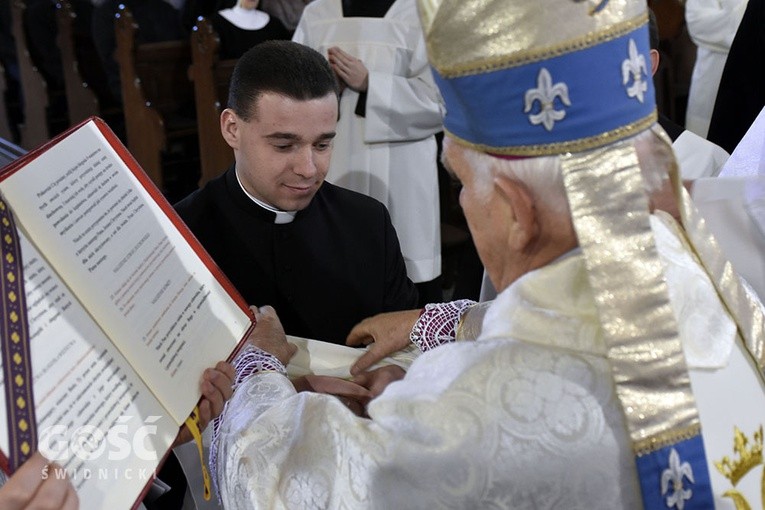 Obłóczyny kanonickie i kleryckie