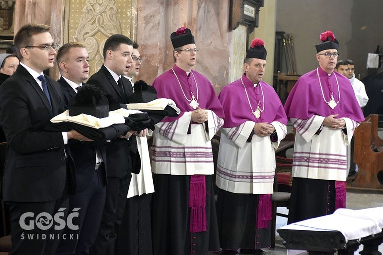 Obłóczyny kanonickie i kleryckie