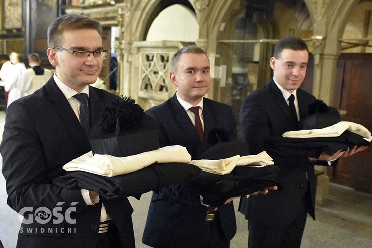 Obłóczyny kanonickie i kleryckie