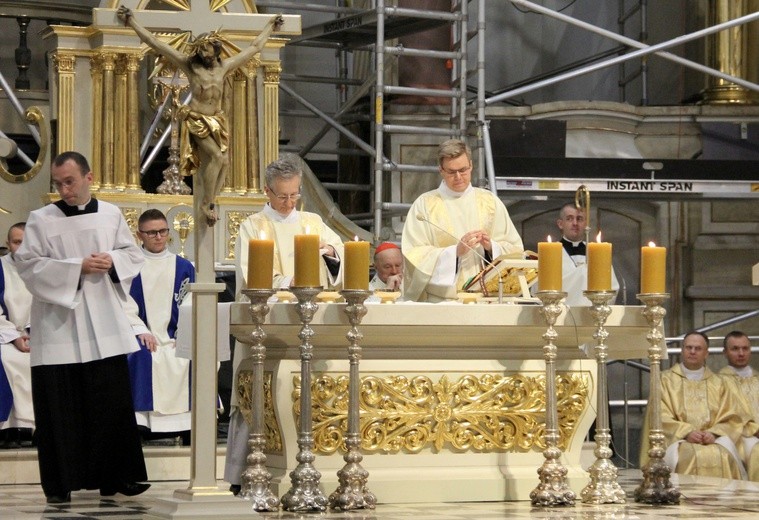 Święcenia diakonatu