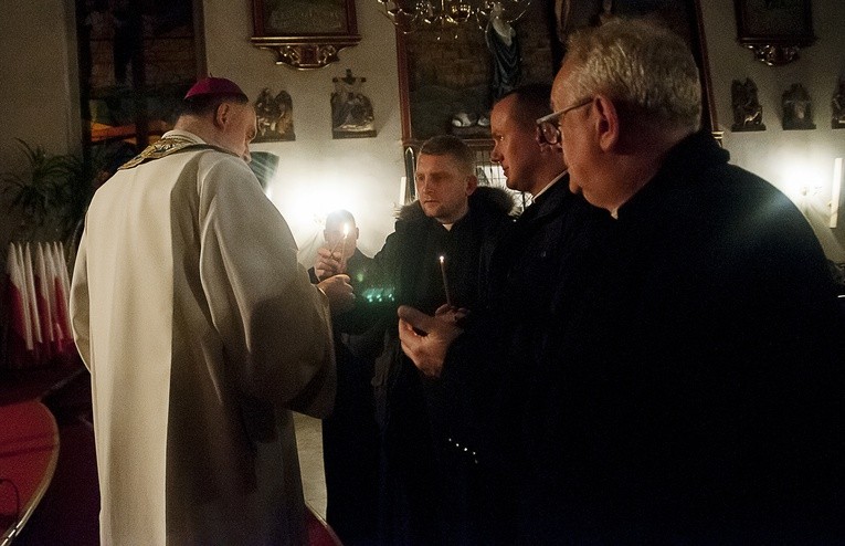 Adwentowe czuwania młodych - Złocieniec cz. 1