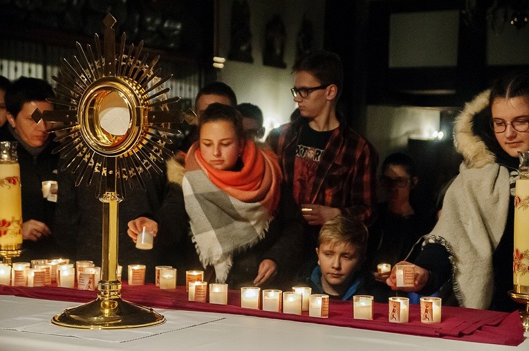 Adwentowe czuwania młodych - Złocieniec cz. 2