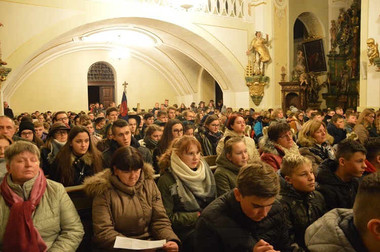 Adwentowe Czuwanie Młodych w Grodowcu - cz. II