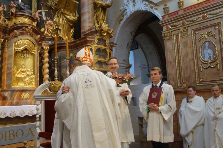 Święcenia diakonatu, kandydatura i akolitat w Paradyżu - cz. II