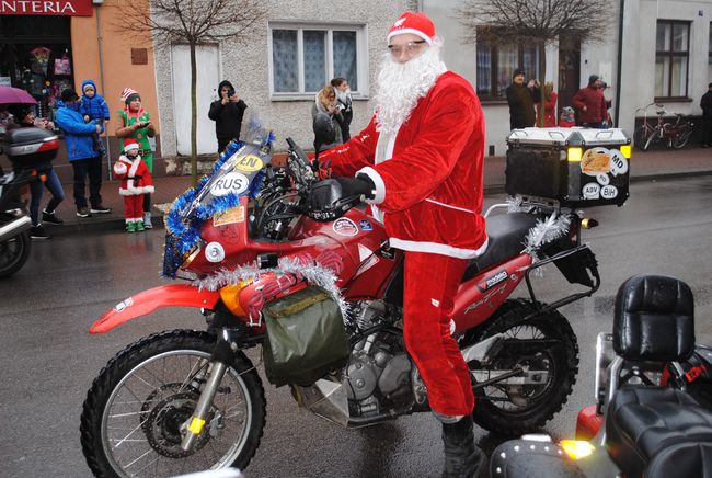 Parada Mikołajów w Rudniku nad Sanem