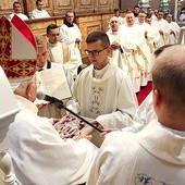 Dk. Mateusz Topolski pochodzi z parafii pw. św. Henryka w Sulęcinie.