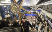 Tur, diabeł i anioł na Centralnym