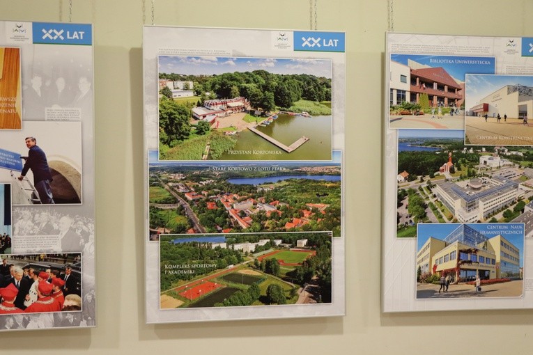 Uniwersytet w obiektywie 