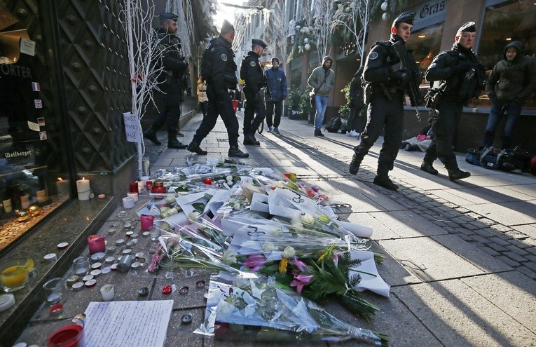 Wzrosła liczba ofiar śmiertelnych ataku w Strasburgu