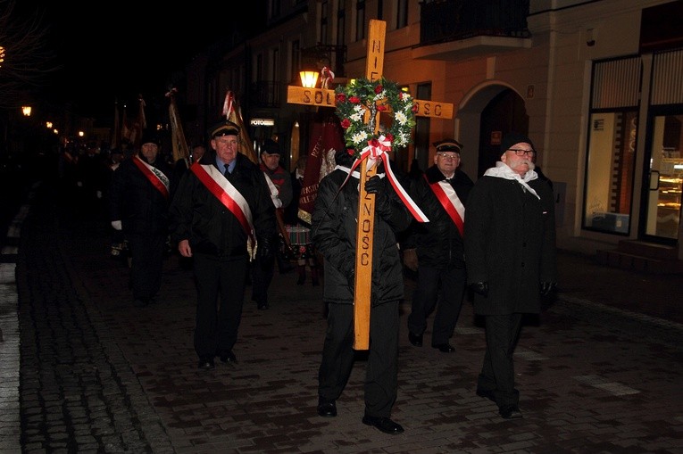 Łowickie obchody 37. rocznicy wprowadzenia stanu wojennego