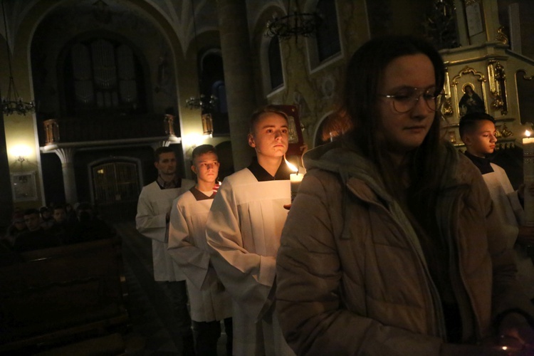 Czuwanie młodzieży w Ołpinach