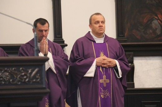 Nowi akolici