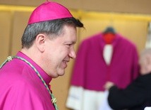  Abp Kupny: W czasie Świąt nie zapominajmy o potrzebujących