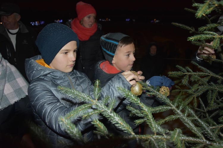 Iluminacja ludźmierskiego sanktuarium 