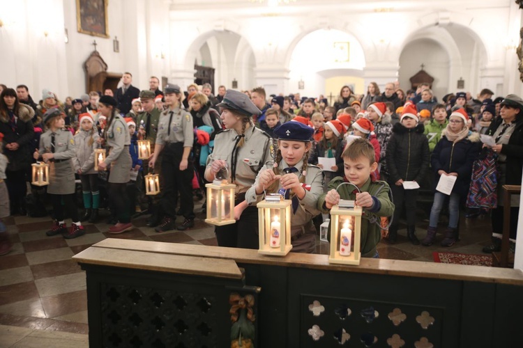 Przekazanie Światełka Betlejemskiego