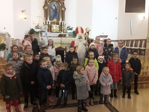 Parafia Najświętszego Serca Pana Jezusa z Zapałowie