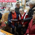 Aktywne seniorki z Głuszycy pomagają sobie i innym