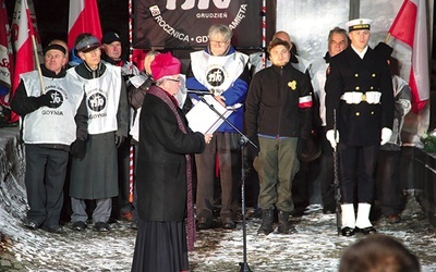 ▲	Metropolita gdański modlił się wraz z uczestnikami historycznych wydarzeń.