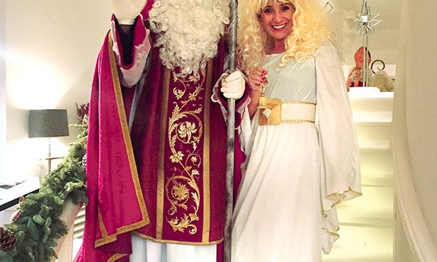 ▲	Ania Orlicz i Łukasz Wylężek, założyciele Dzieła Świętego Mikołaja z Nakła Śl., które od lat pomaga setkom ludzi  na całym świecie.