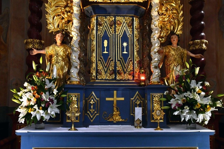 Sanktuarium Matki Bożej Bolesnej w Skrzatuszu