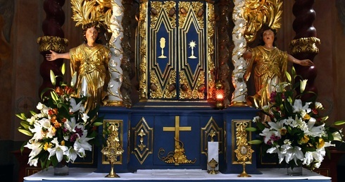 Sanktuarium Matki Bożej Bolesnej w Skrzatuszu
