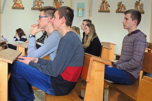 Papiescy stypendyści w Hałcnowie