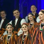 Koncert zespołów "Kostrzanie" i "Mazowsze" w Bazylice Mniejszej