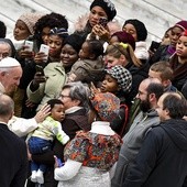 Papież: Nie bójmy się świętości, ponieważ jest ona drogą radości