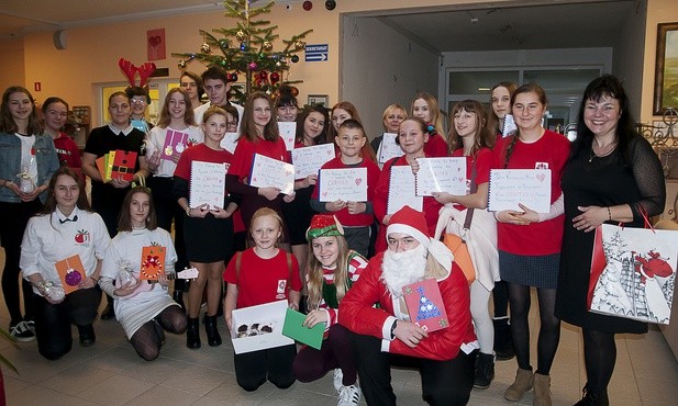Kolędnicy w hospicjum