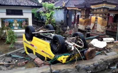 168 ofiar śmiertelnych tsunami, 30 zaginionych