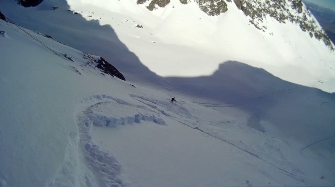 Tatry: Lawina śnieżna porwała turystę, nie udało się go uratować