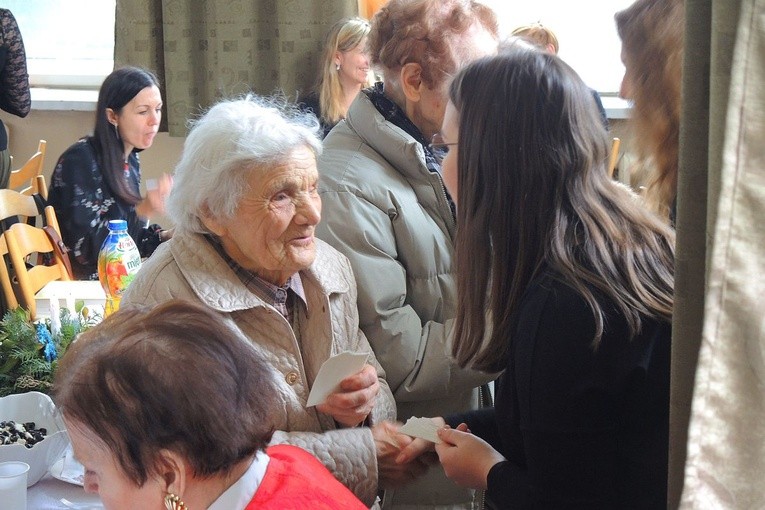 Wigilijne spotkanie w bielskim liceum COR