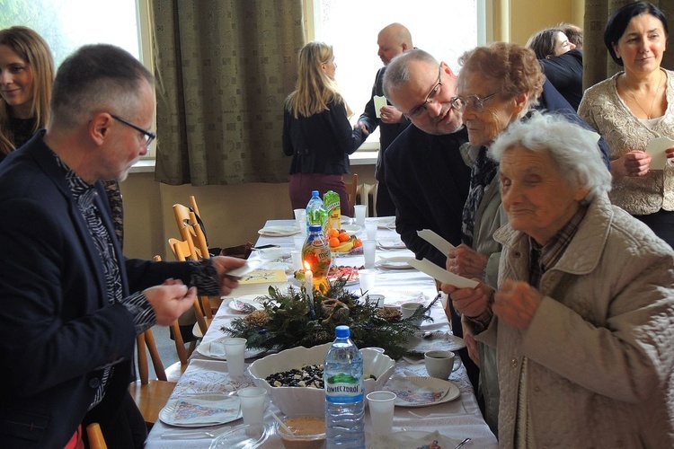 Wigilijne spotkanie w bielskim liceum COR