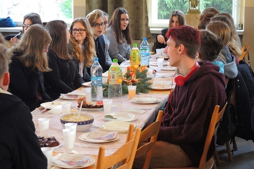 Wigilijne spotkanie w bielskim liceum COR
