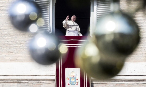 Franciszek: Nawiedzenie Elżbiety uczy wiary i miłości 