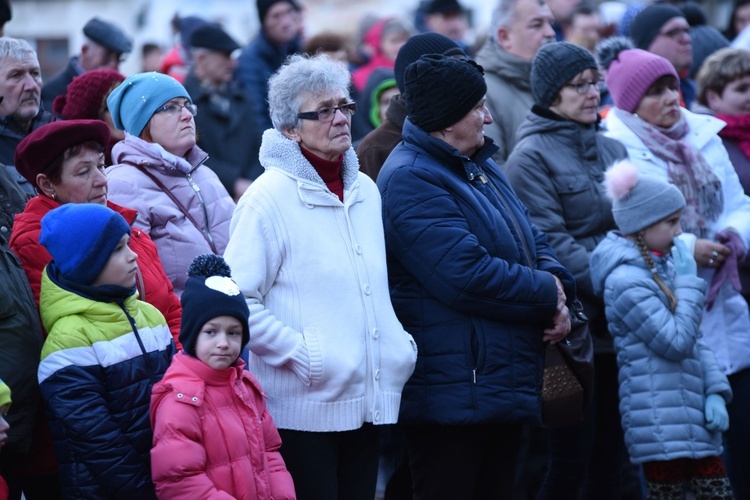 Wigilia na bobowskim rynku