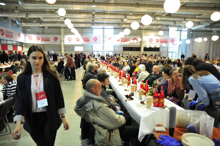 Wigilia Miłosierdzia organizowana przez Caritas archidiecezji lubelskiej