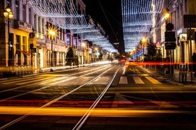 Mężczyzna oddał strzały w Brukseli i uciekł