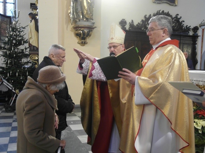 Kamienne gody w świątecznym klimacie