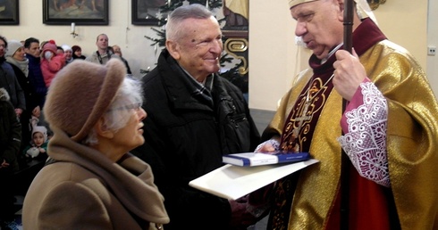 Kamienne gody w świątecznym klimacie