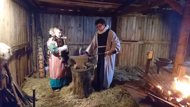 Żywe Betlejem znowu zagościło w Głuszycy 