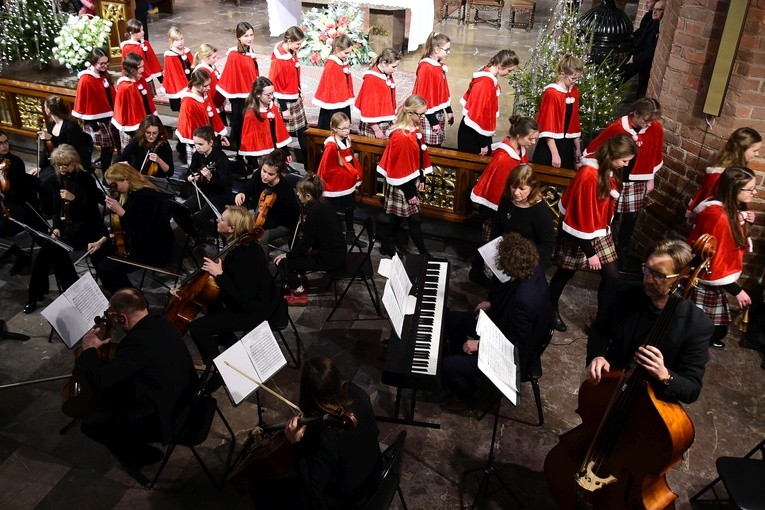 Koncet kolęd w konkatedrze św. Jakuba